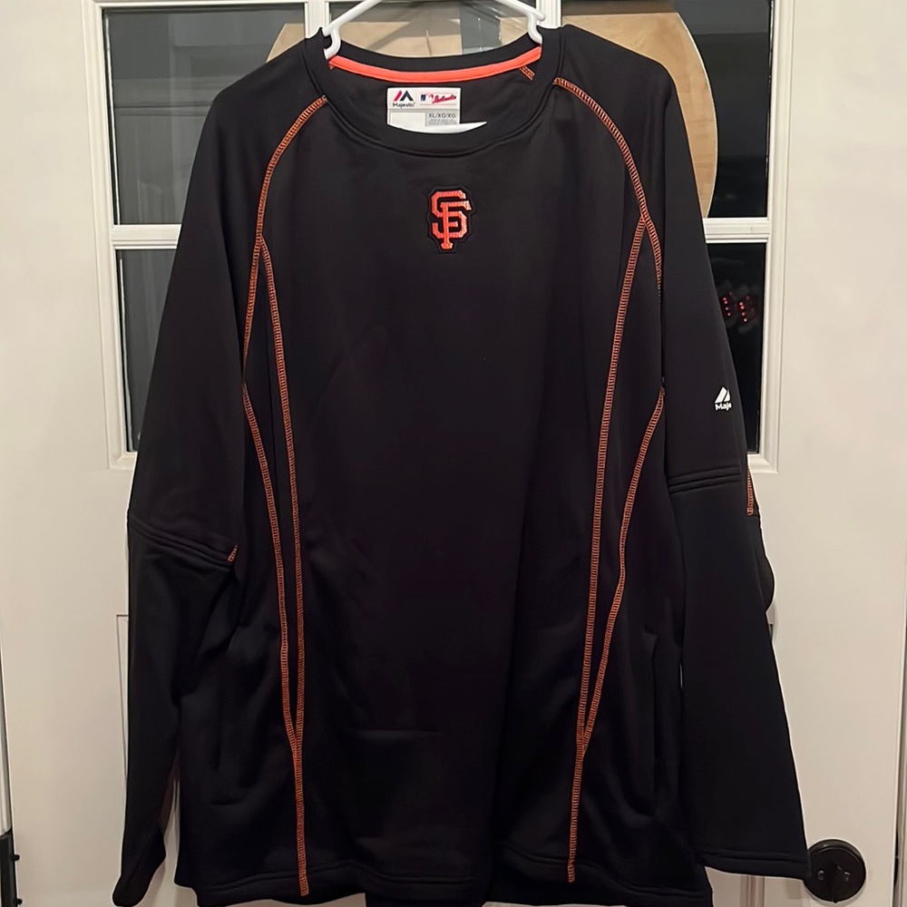 Men’s Majestic San Francisco Giants Pullover with pockets